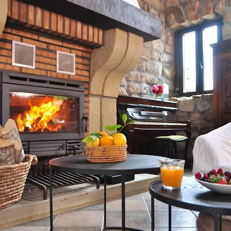 Casa Mendilore Country house Hondarribia
